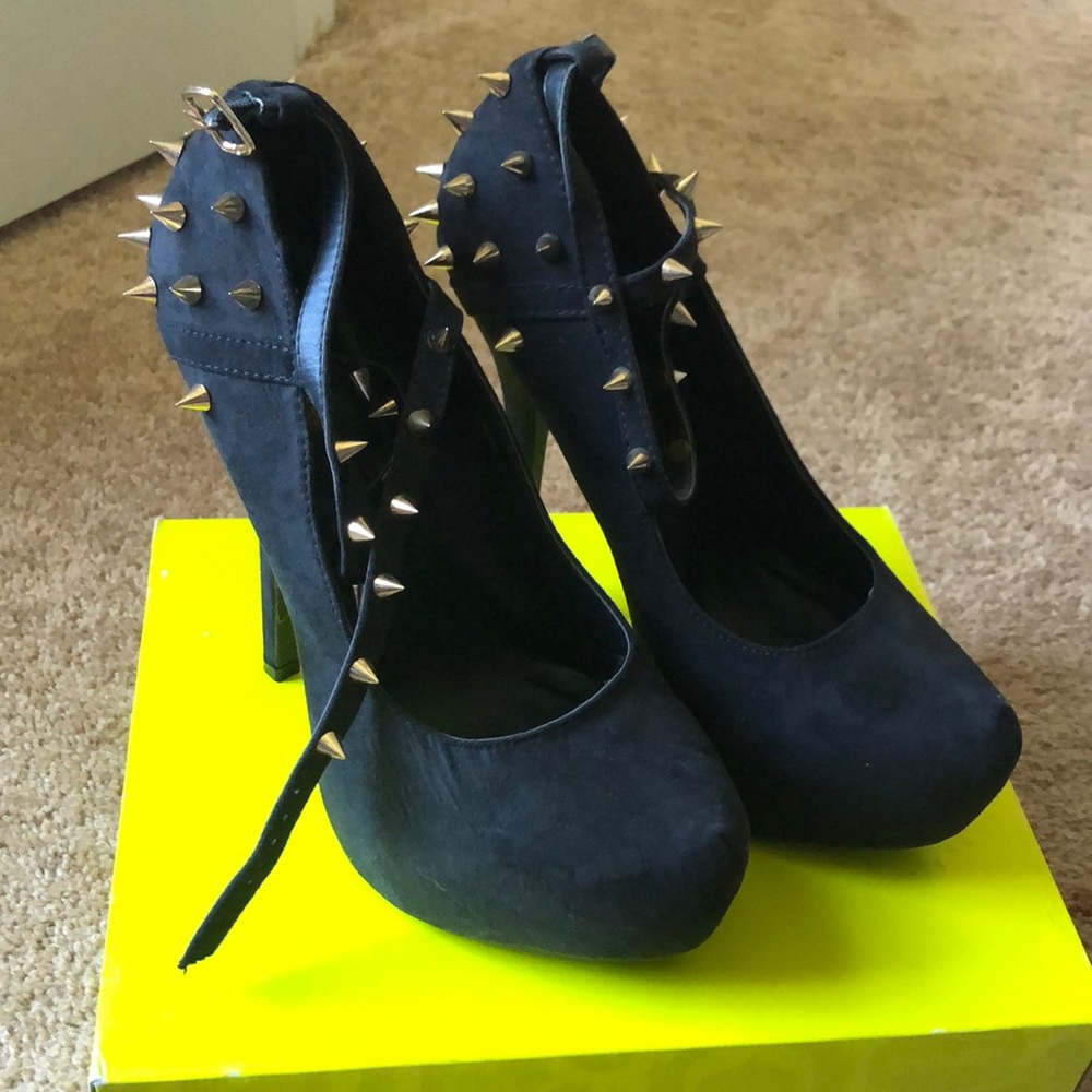 Black heels